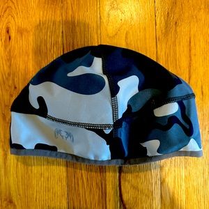 Kuiu Axis Beanie. Vias camouflage. Size large